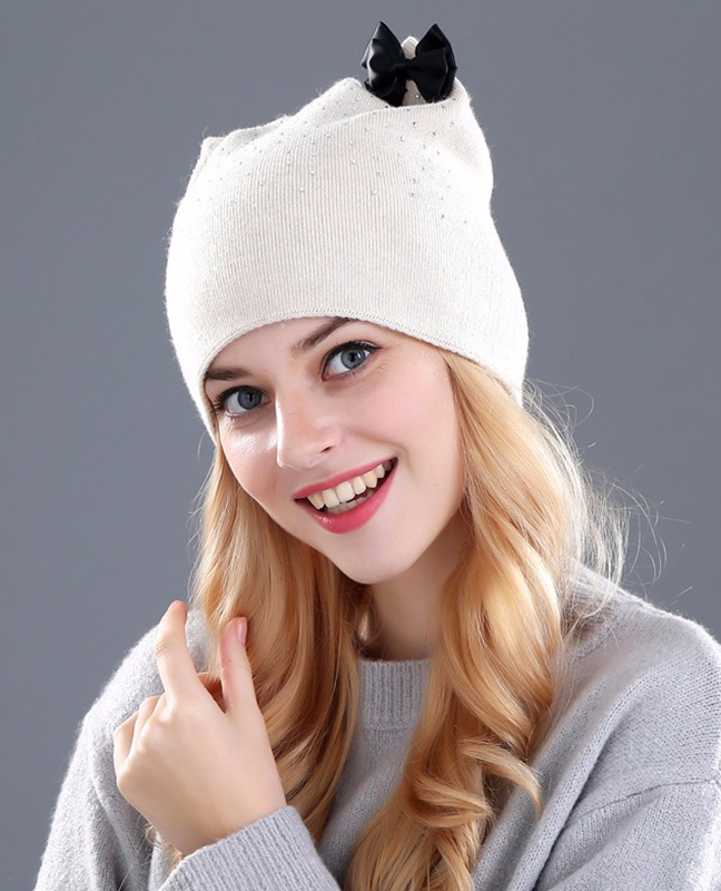 Rabbit fur wool knitted beanie Rabbit fur wool knitted beanie