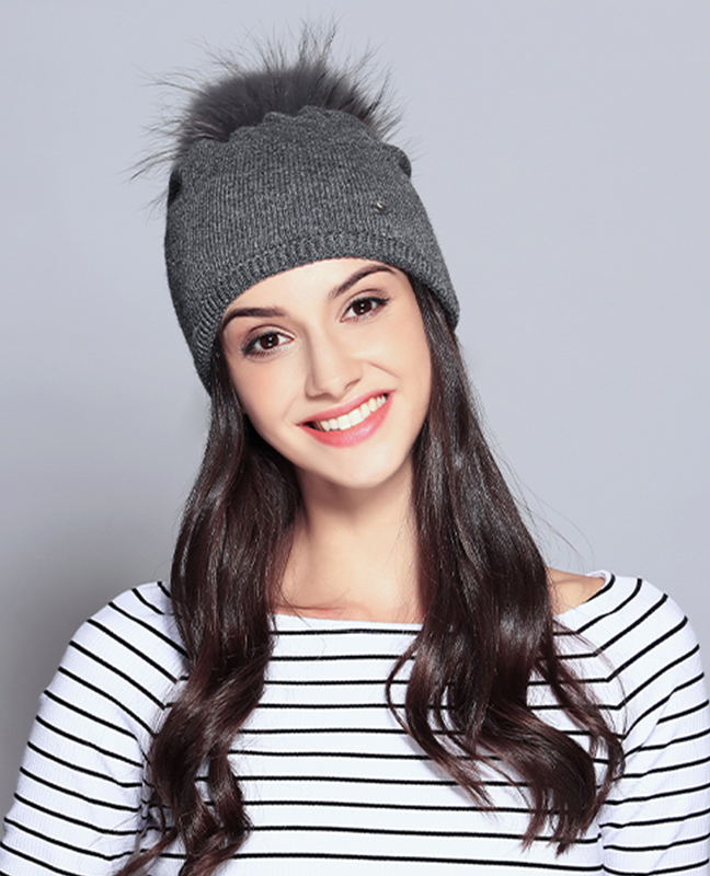 Elegant Raccoon Fur Double Layer Beanie Elegant Raccoon Fur Double Layer Beanie