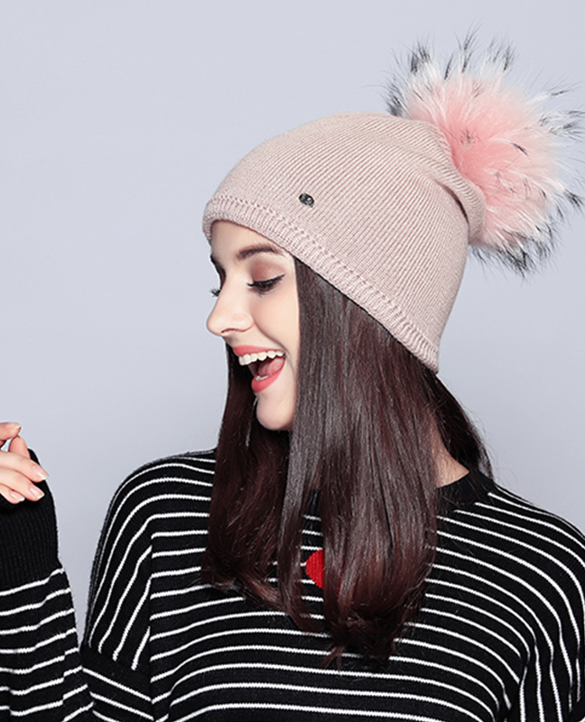Elegant Raccoon Fur Double Layer Beanie Elegant Raccoon Fur Double Layer Beanie